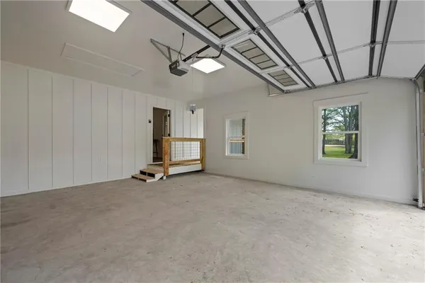 $850,000 | 401 Coleman Drive, Statham, GA 30666
