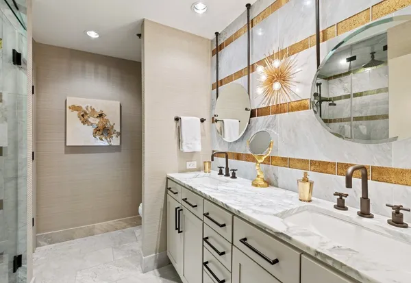 $4,250 | 758 North Larrabee Street, Unit 809, Chicago, IL 60654