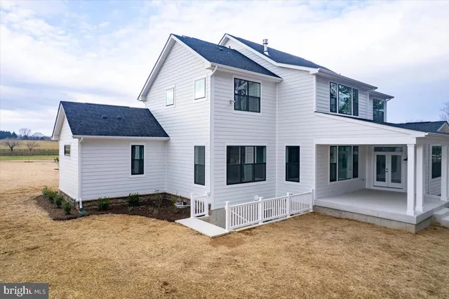 $1,599,000 | 39762 Rivers Edge Lane, Lovettsville, VA 20180