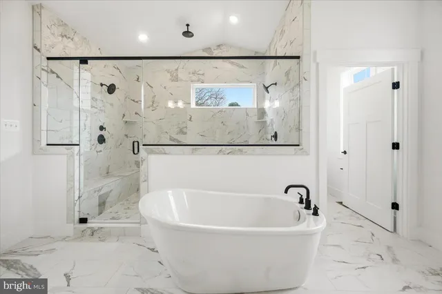 $1,599,000 | 39762 Rivers Edge Lane, Lovettsville, VA 20180