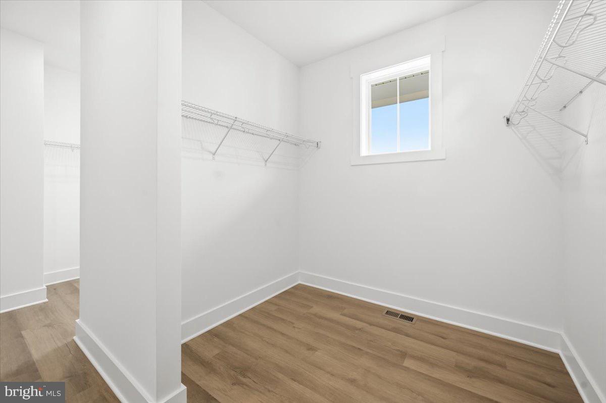 39762 Rivers Edge Lane Lovettsville, VA 20180 - Photo 61 of 118 Side 1 of the Primary Closet.