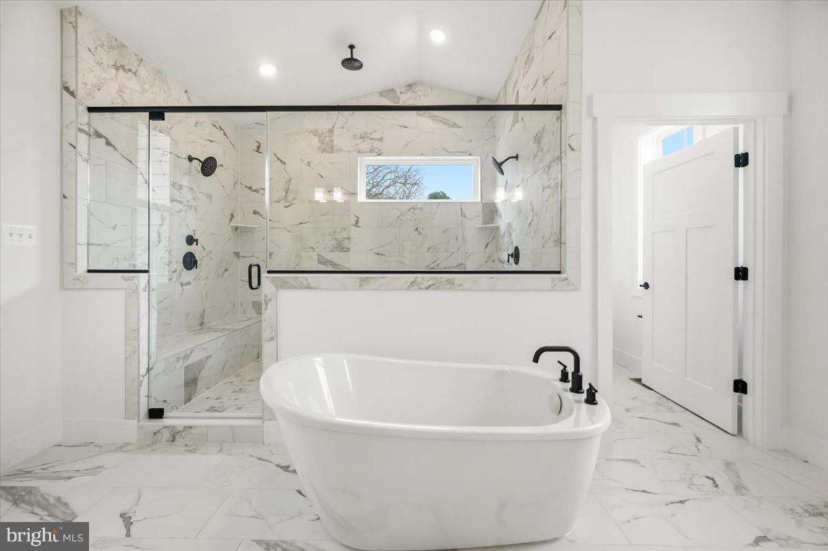39762 Rivers Edge Lane Lovettsville, VA 20180 - Photo 63 of 118 a white bath tub sitting next to a shower