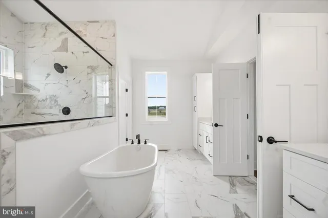 $1,599,000 | 39762 Rivers Edge Lane, Lovettsville, VA 20180