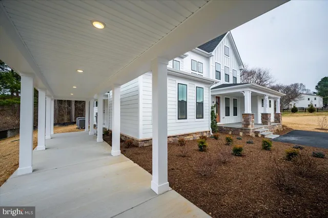 $1,599,000 | 39762 Rivers Edge Lane, Lovettsville, VA 20180