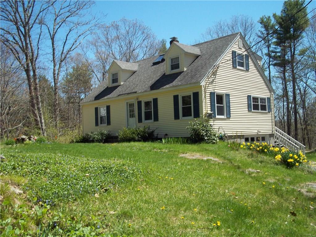 83 Pine Hill Road York, ME 03902 - Photo 2 of 34 Photo