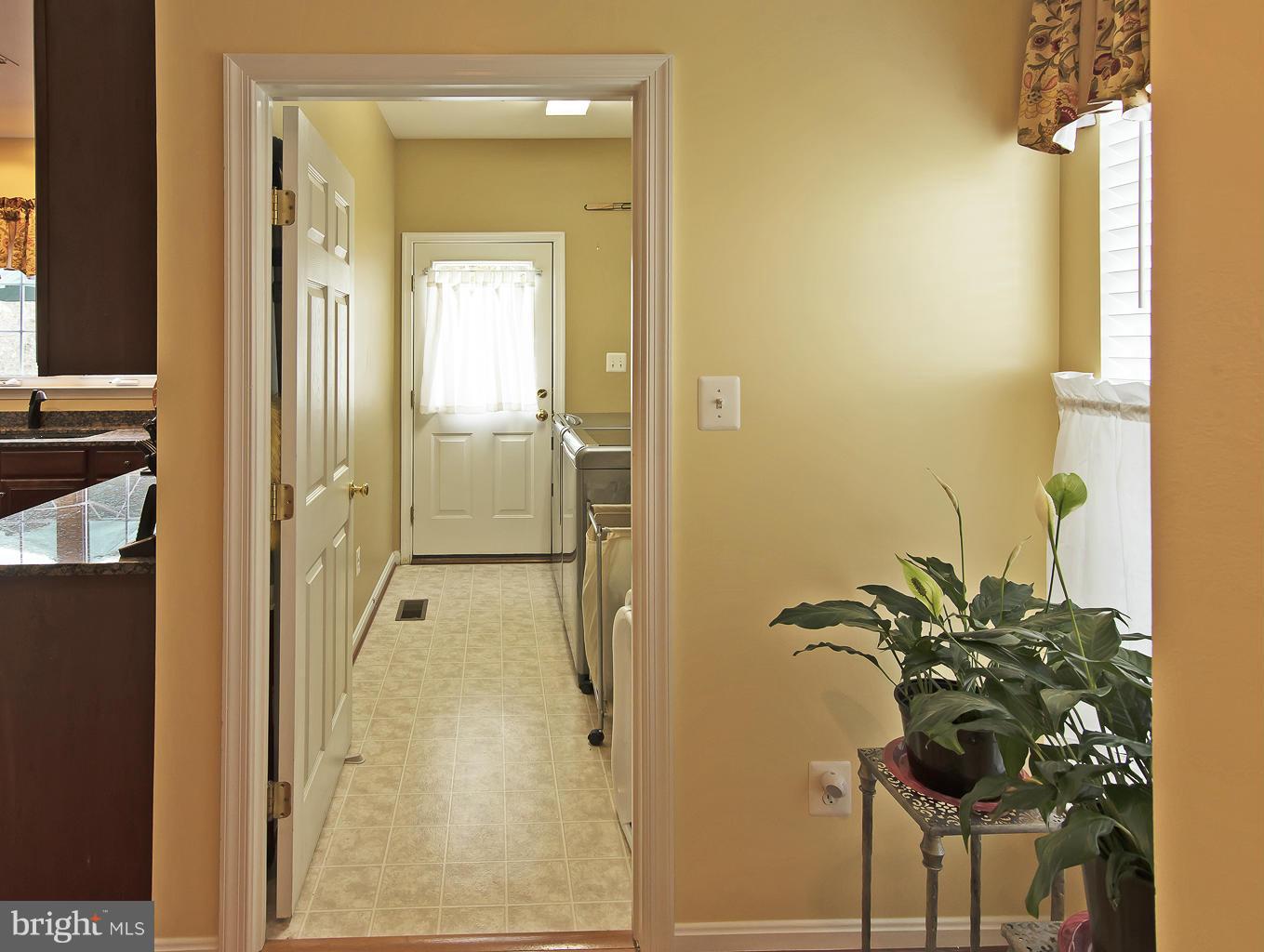 8740 Lords View Loop Gainesville, VA 20155 - Photo 13 of 30 Interior (General)