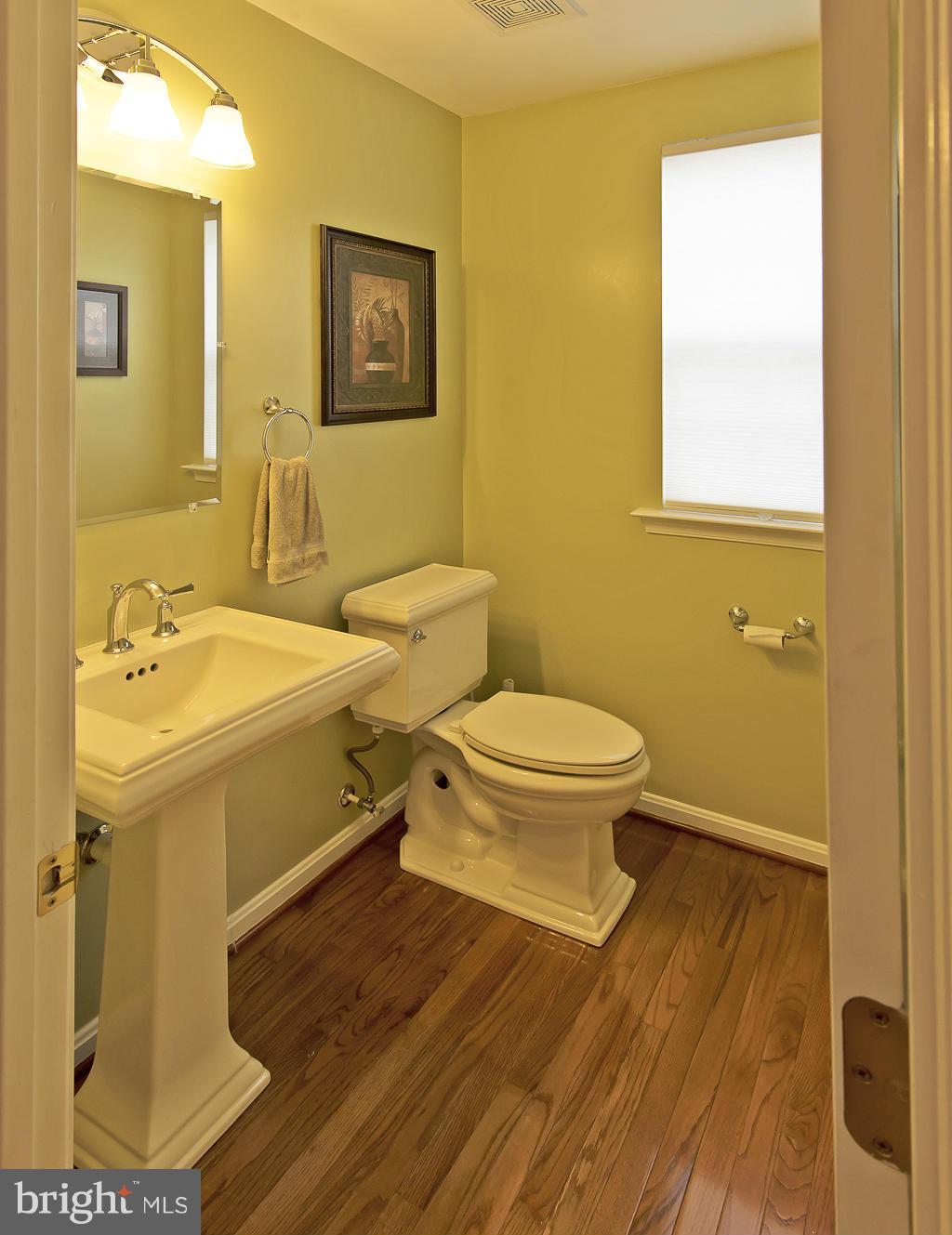8740 Lords View Loop Gainesville, VA 20155 - Photo 15 of 30 Bath