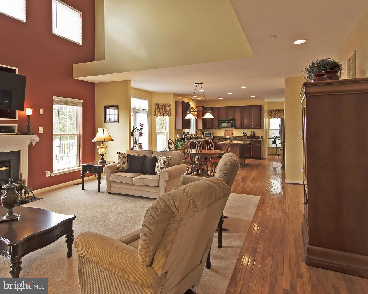 8740 Lords View Loop Gainesville, VA 20155 - Photo 9 of 30 Family Room