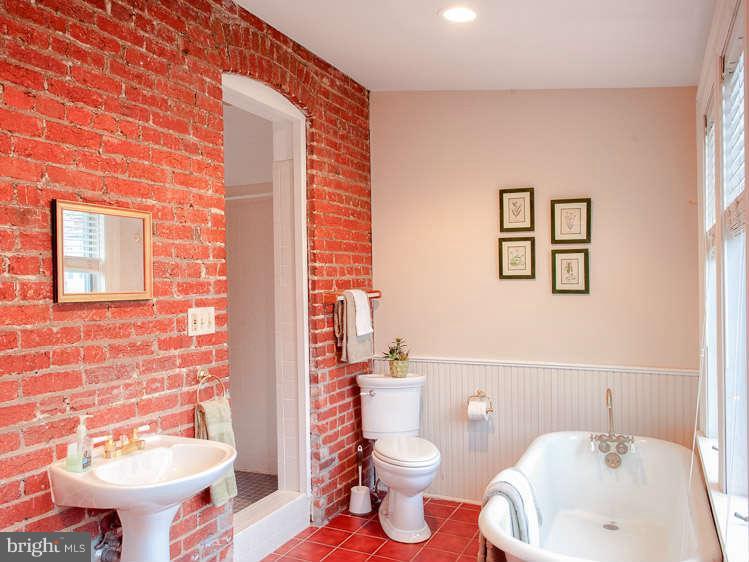 420 7th Street Northeast Washington, DC 20002 - Photo 20 of 30 Bedroom Master