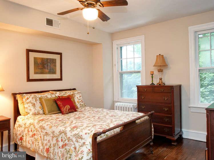 420 7th Street Northeast Washington, DC 20002 - Photo 22 of 30 Interior General