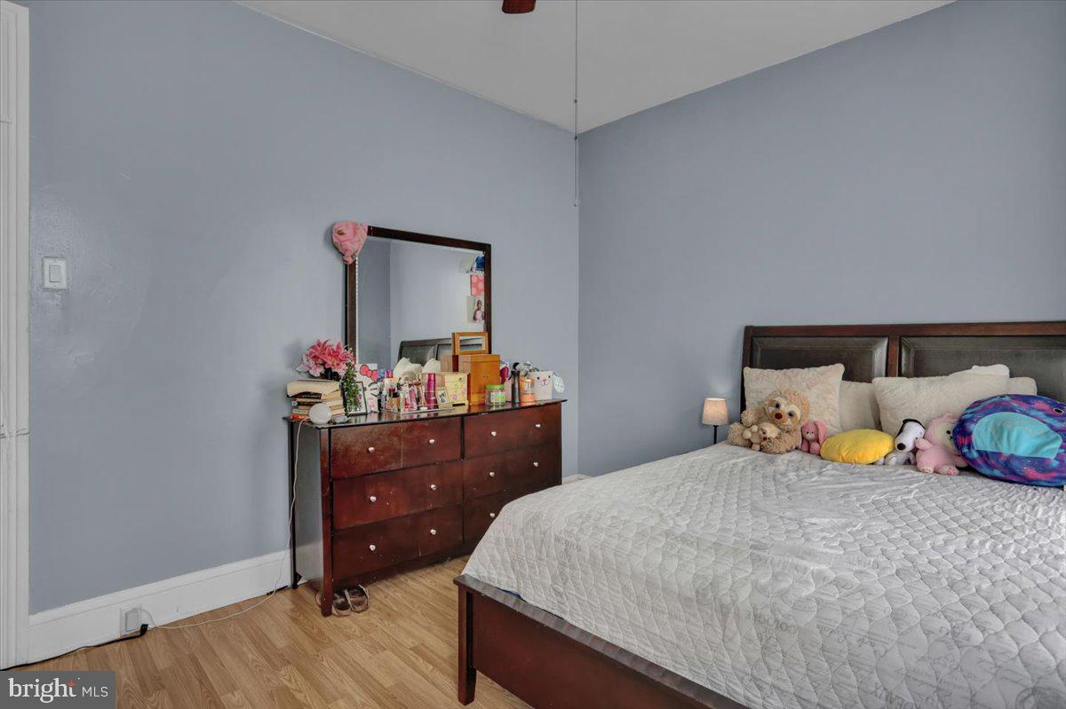 526 Windsor Street Reading, PA 19601 - Photo 20 of 33