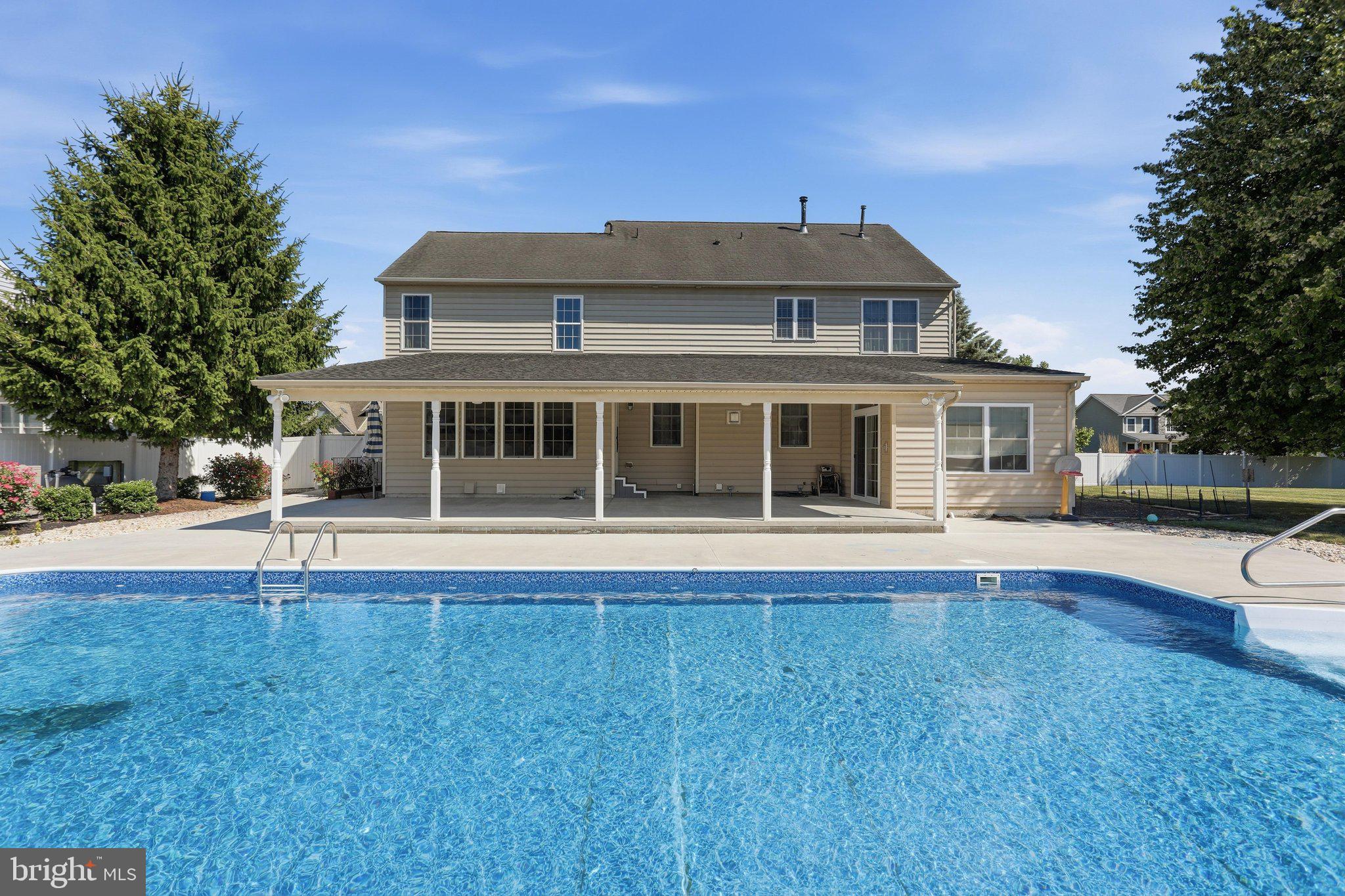 2419 Somerset Road Chambersburg, PA 17202 - Photo 14 of 96