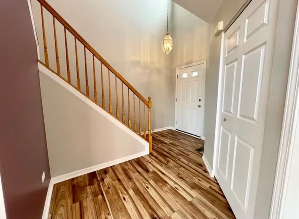 $2,300 | 1213 Tyler Court, Lake Villa, IL 60046