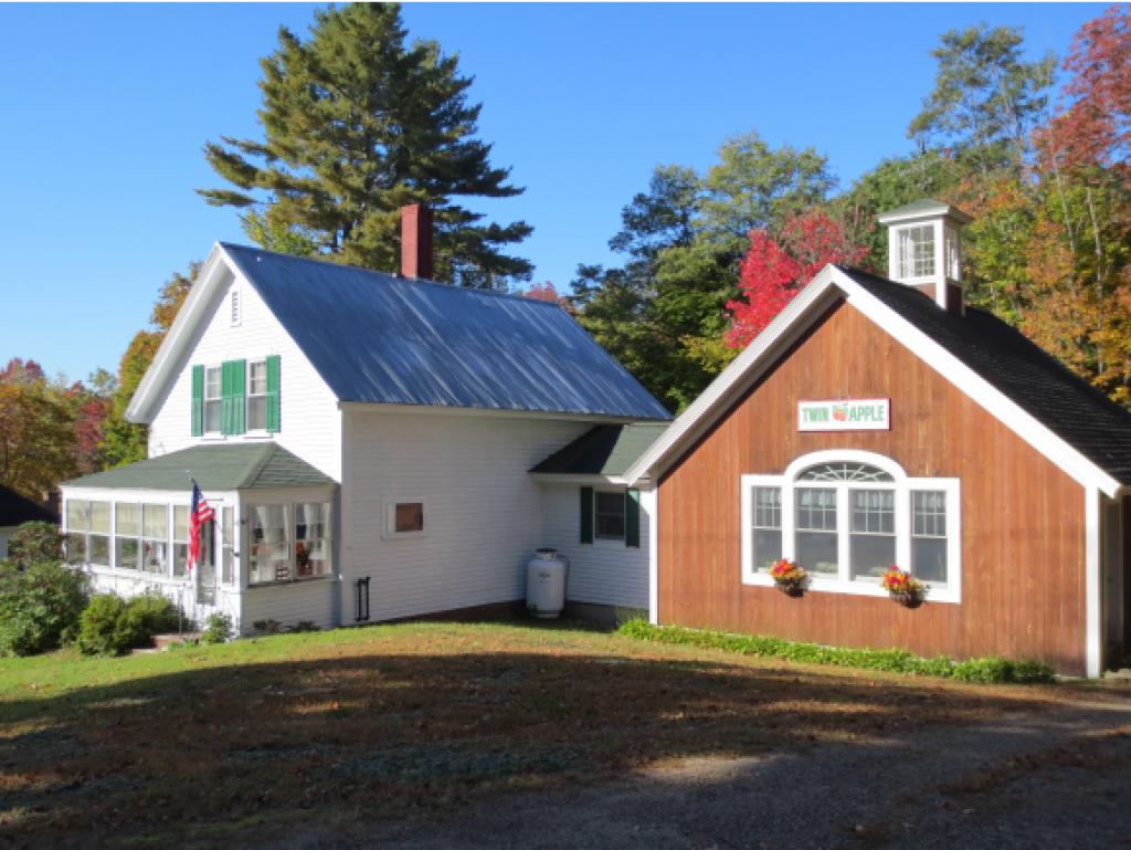 41 High Street Wakefield, NH 03872 - Photo 1 of 18 Gallery Image 1