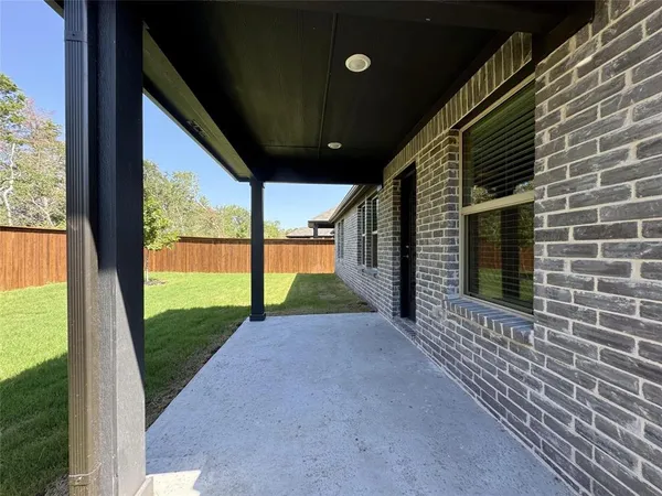 $2,150 | 3720 Canyon Drive, Farmersville, TX 75442