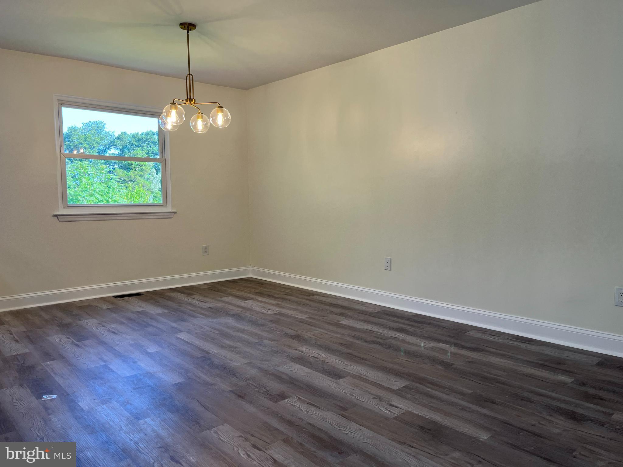 1209 South Beecham Road Williamstown, NJ 08094 - Photo 4 of 23