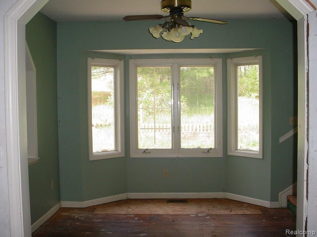 7400 Holcomb Road Clarkston, MI 48346 - Photo 10 of 19