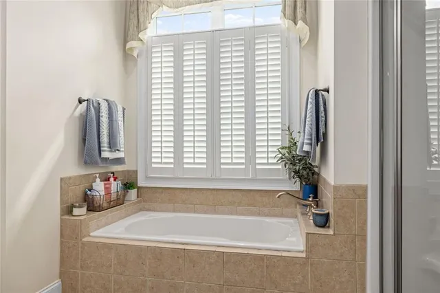 $659,000 | 311 Vinings Walk, Gainesville, GA 30501