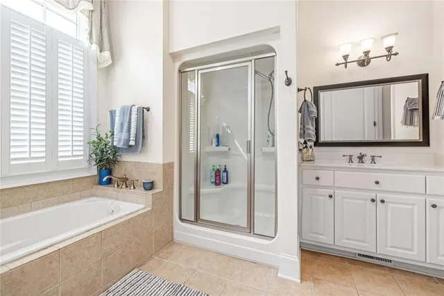 $659,000 | 311 Vinings Walk, Gainesville, GA 30501