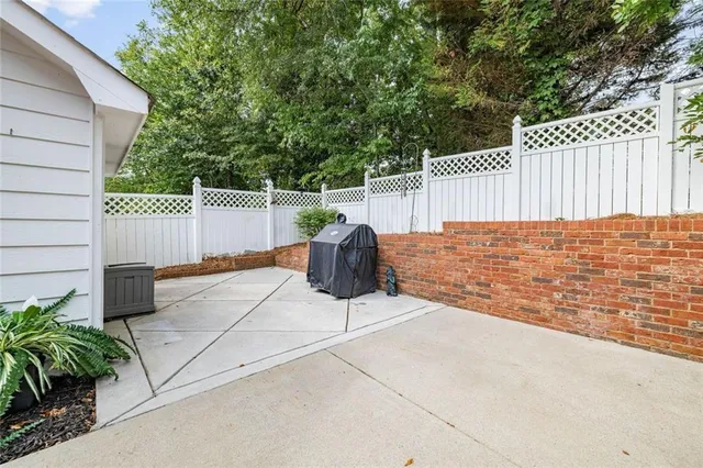 $659,000 | 311 Vinings Walk, Gainesville, GA 30501