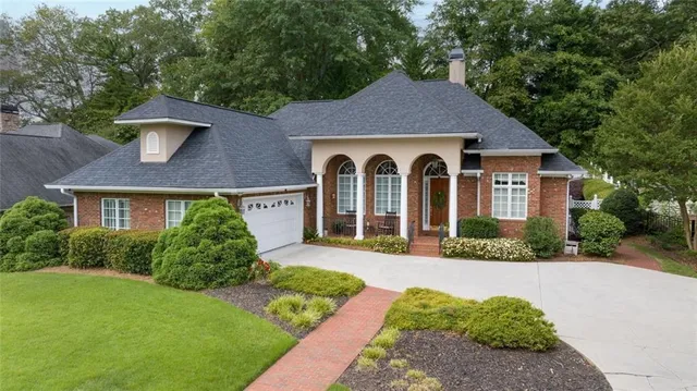 $659,000 | 311 Vinings Walk, Gainesville, GA 30501