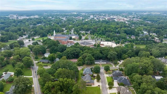 $659,000 | 311 Vinings Walk, Gainesville, GA 30501