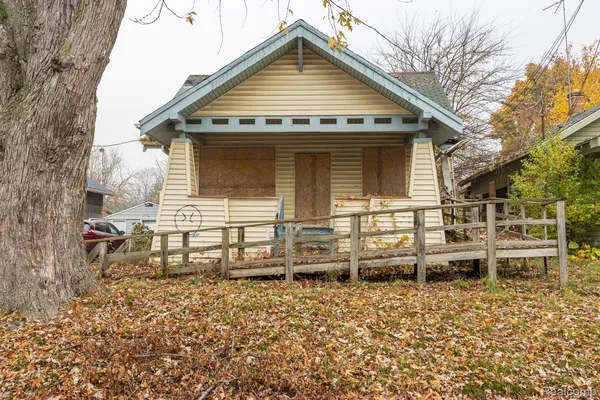 $6,500 | 1629 New York Avenue, Flint, MI 48506