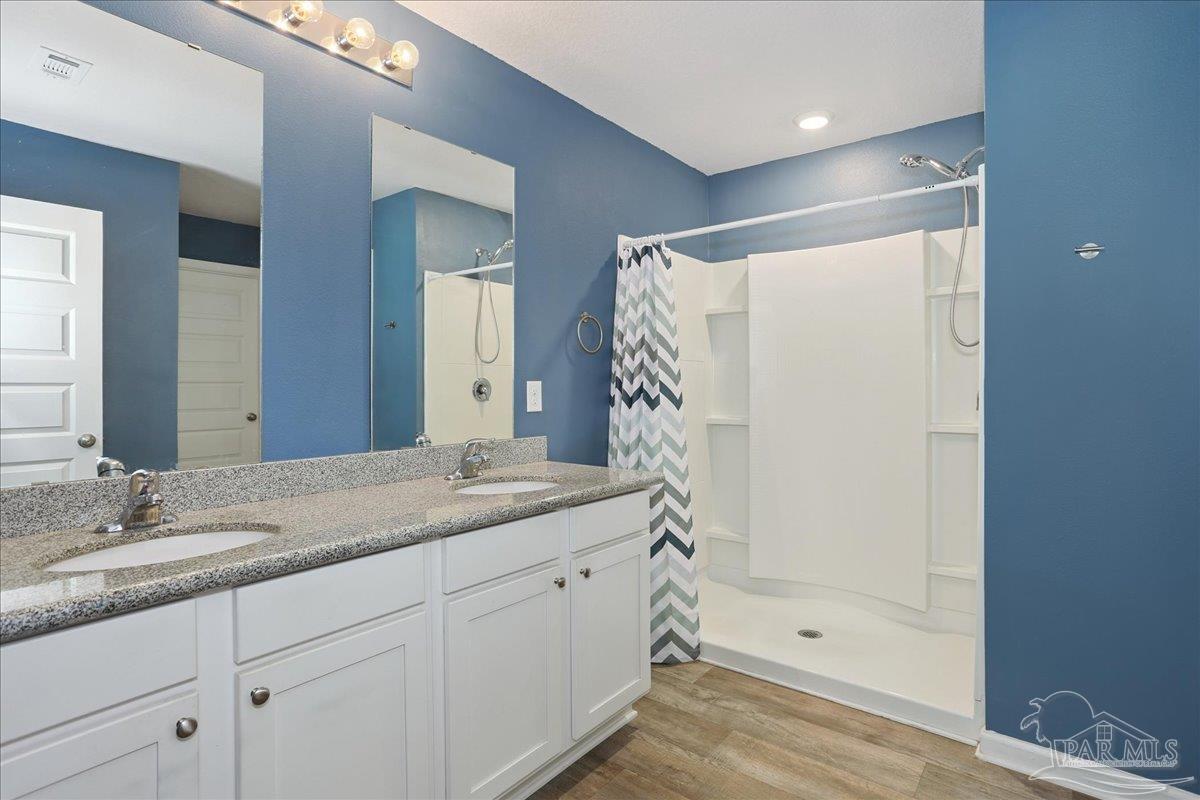 4686 Red Oak Drive Milton, FL 32583 - Photo 12 of 24