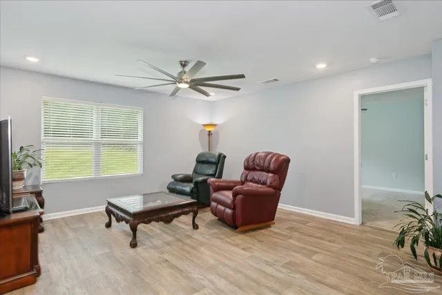 $319,000 | 4686 Red Oak Drive, Milton, FL 32583