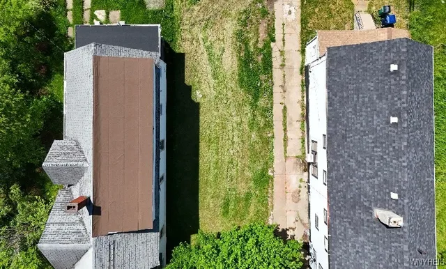 $12,500 | 60 Girard Place, Buffalo, NY 14211