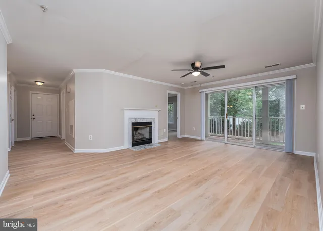 $380,000 | 15301 Diamond Cove Terrace, Unit 8E, Rockville, MD 20850