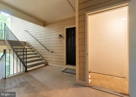$375,000 | 15301 Diamond Cove Terrace, Unit 8E, Rockville, MD 20850