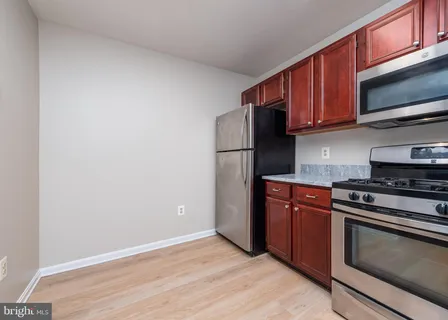 $375,000 | 15301 Diamond Cove Terrace, Unit 8E, Rockville, MD 20850
