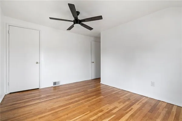 $1,400 | 5408 Verona Road, Verona, PA 15147