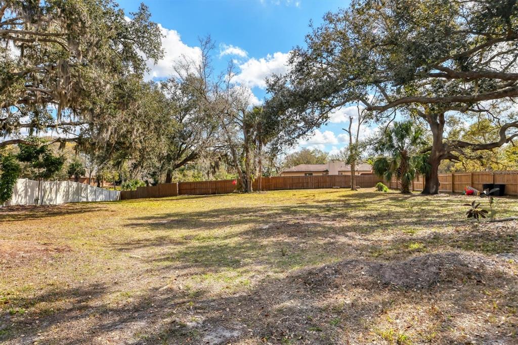 3917 Desoto Road Sarasota, FL 34243 - Photo 41 of 48 Gallery Image 41