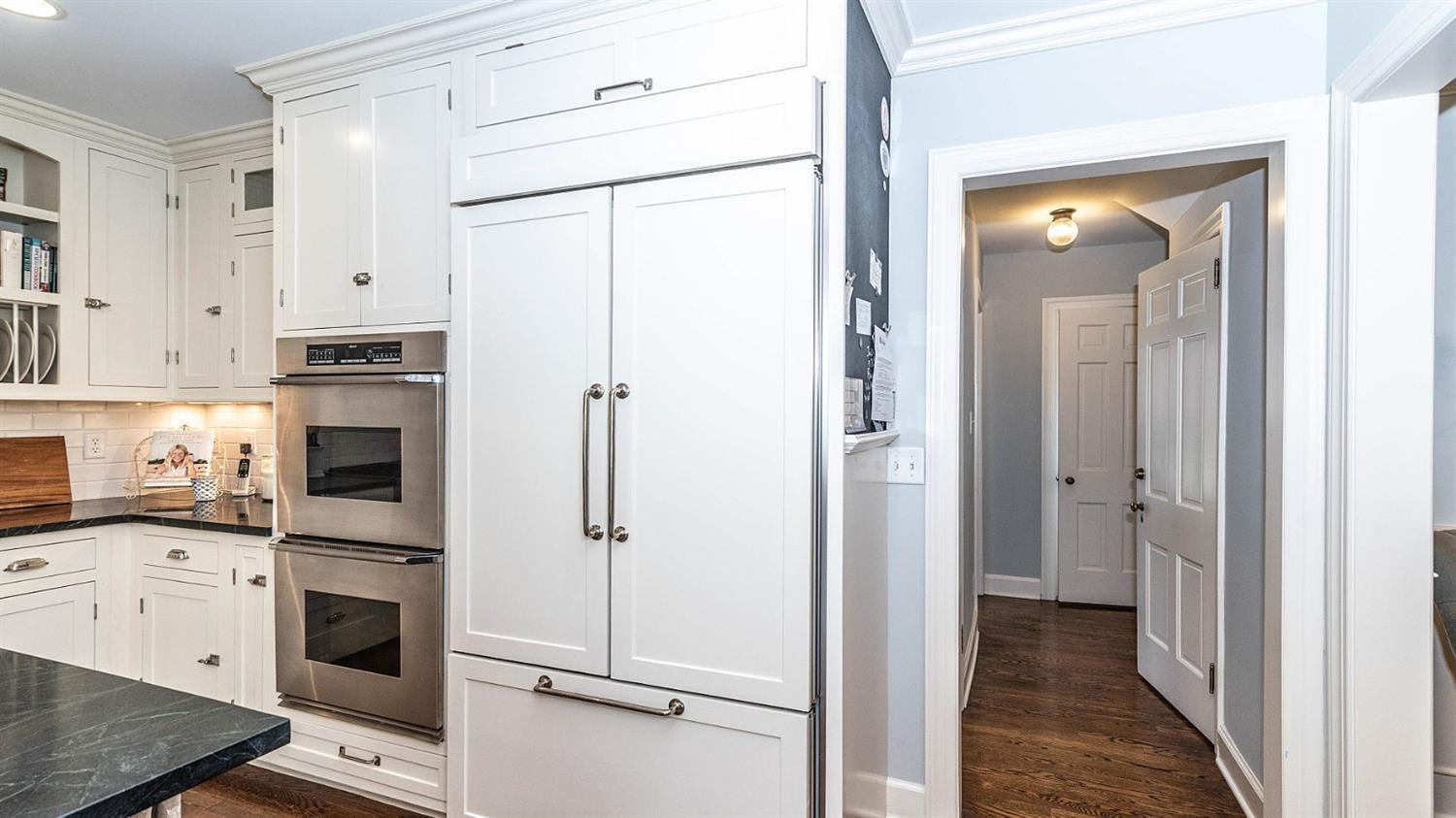 2122 Devonshire Road Ann Arbor, MI 48104 - Photo 14 of 64 Photo 14