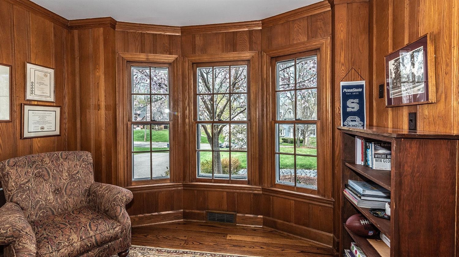 2122 Devonshire Road Ann Arbor, MI 48104 - Photo 27 of 64 Photo 27