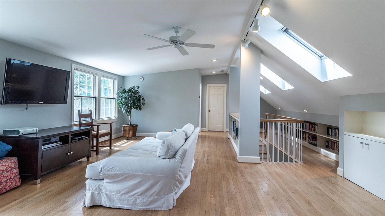 2122 Devonshire Road Ann Arbor, MI 48104 - Photo 47 of 64 Photo 47