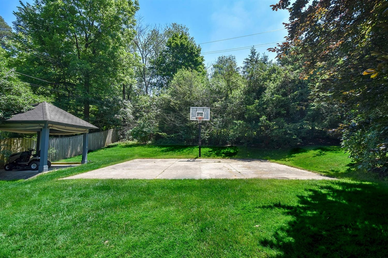 2122 Devonshire Road Ann Arbor, MI 48104 - Photo 60 of 64 Photo 60