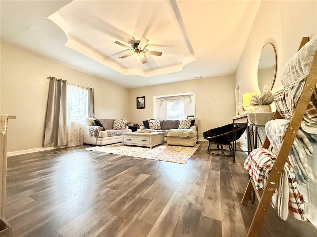 1831 Oneida Street Lexington, MO 64067 - Photo 6 of 35