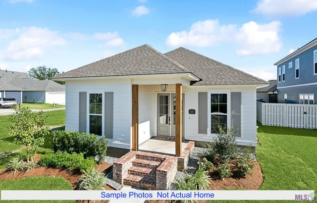 $399,800 | 4063 Memorial Square, Zachary, LA 70791