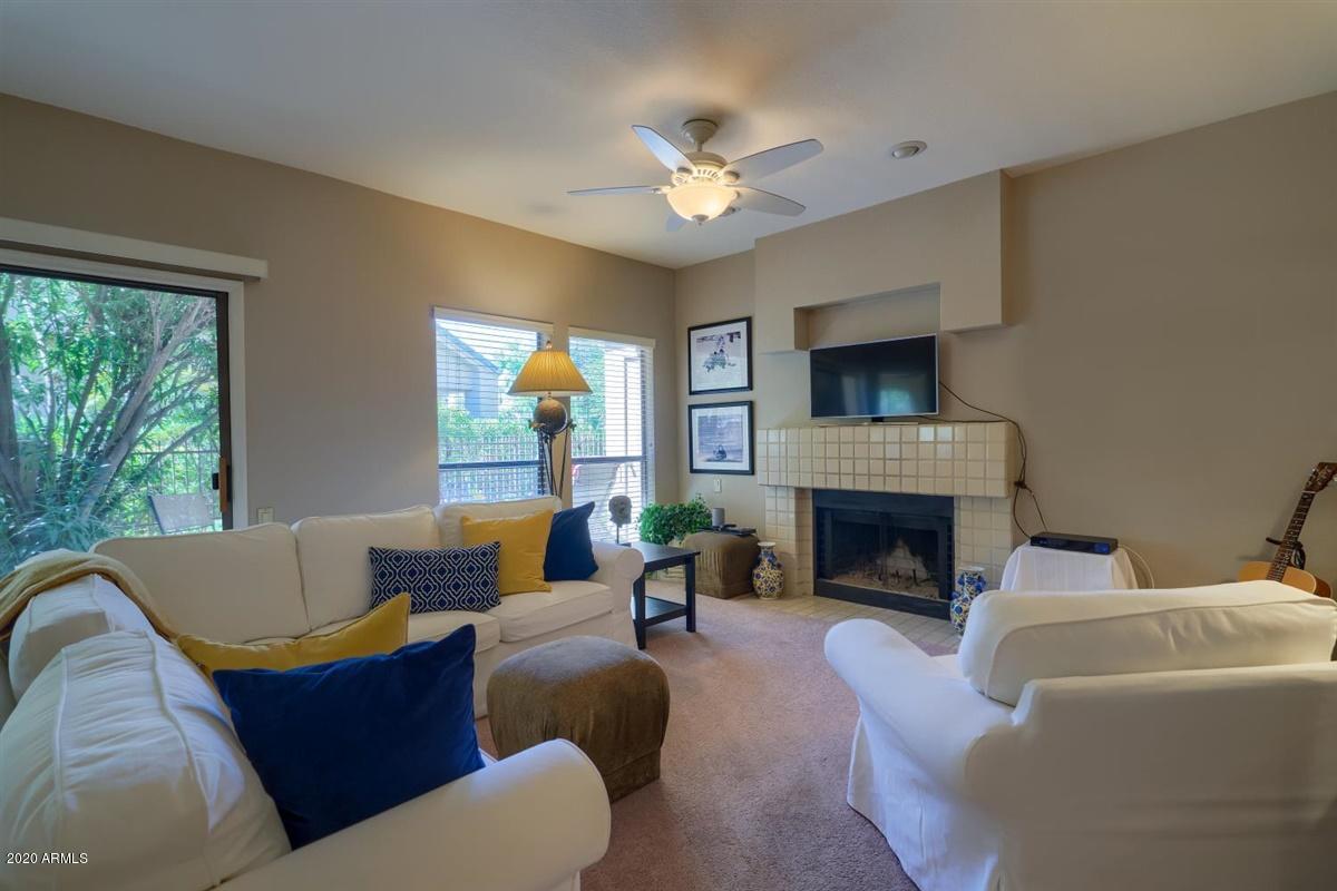 7272 East Gainey Ranch Road, Unit 47 Scottsdale, AZ 85258 - Photo 4 of 25 04-DSC03707-HDR(5)-Edit