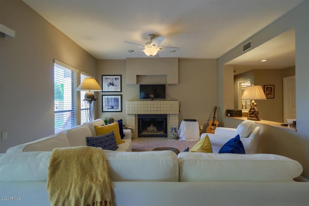 7272 East Gainey Ranch Road, Unit 47 Scottsdale, AZ 85258 - Photo 5 of 25 05-DSC03712-HDR(5)