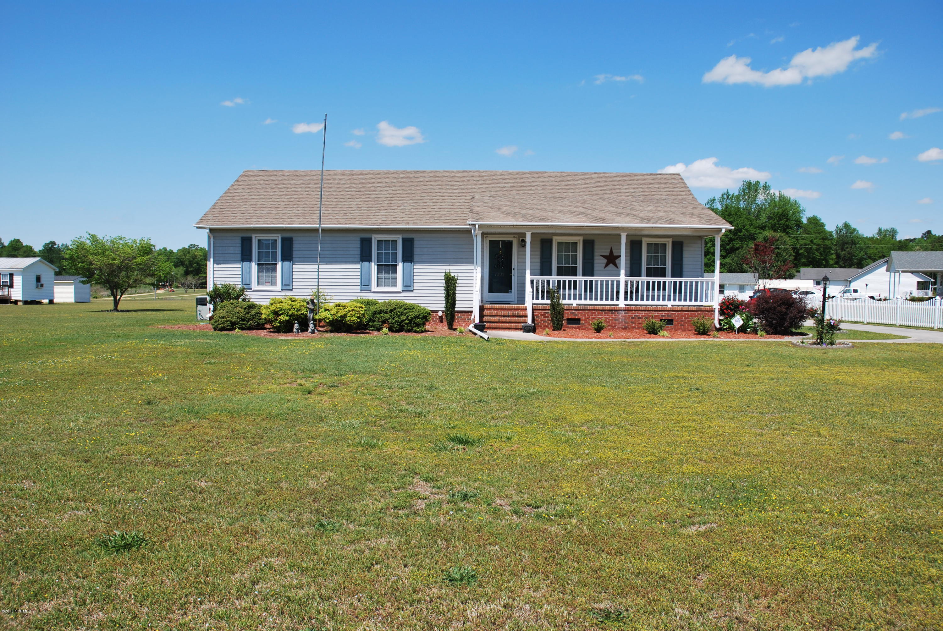 1274 Greene Haynes Road Kinston, NC 28504 - Photo 1 of 33 DSC_0422