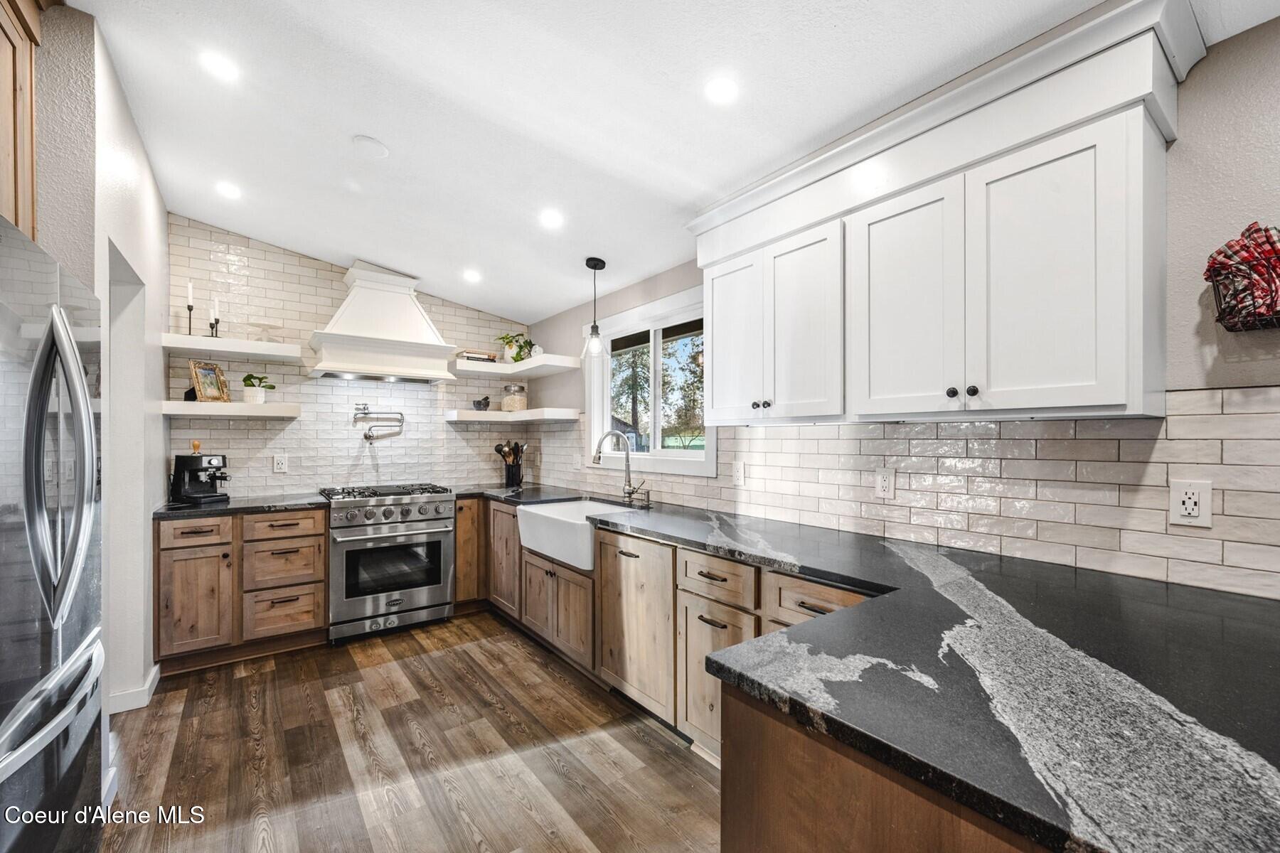 1638 North Havichur Loop Post Falls, ID 83854 - Photo 7 of 43 7