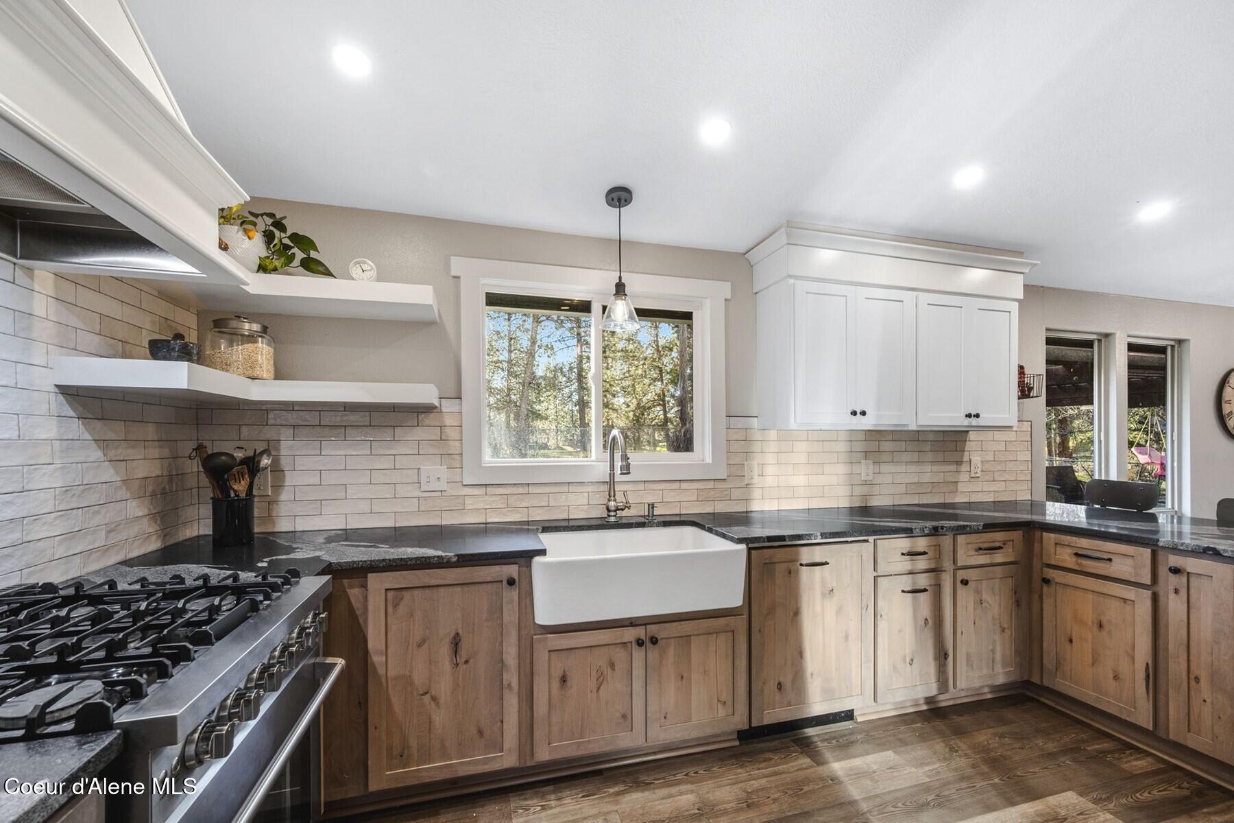 1638 North Havichur Loop Post Falls, ID 83854 - Photo 8 of 43 8