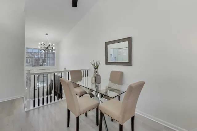 $419,000 | 2654 South Embers Lane, Unit A, Arlington Heights, IL 60005