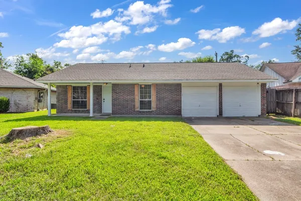 $2,150 | 3937 Tumbleweed Lane, Baytown, TX 77521