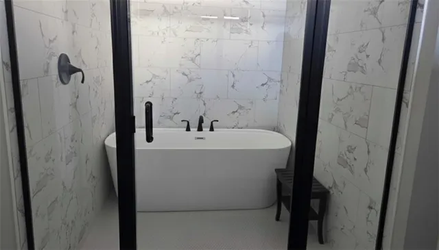 $450,000 | 1809 Alpine Drive, Pleasant Hill, MO 64080