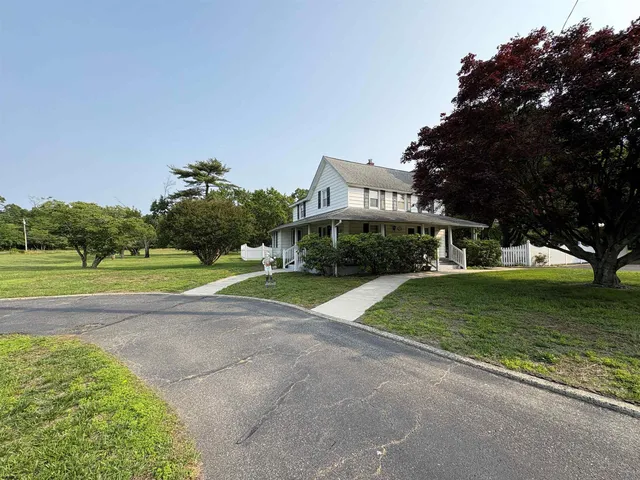 $390,000 | 301 Broad Street, Milmay, NJ 08330